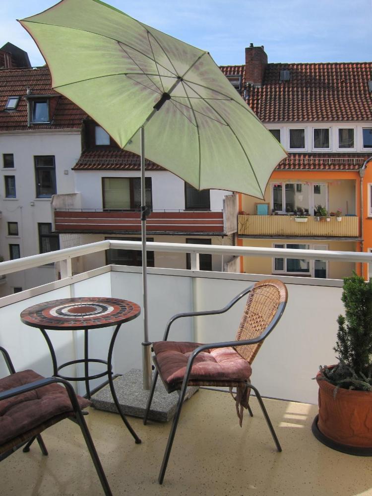 Modernes 1 Zimmer Luxusappartement Kleiner Roland Mit Parkplatz Und Balkon In Bremen Naehe Zentrum Exterior foto